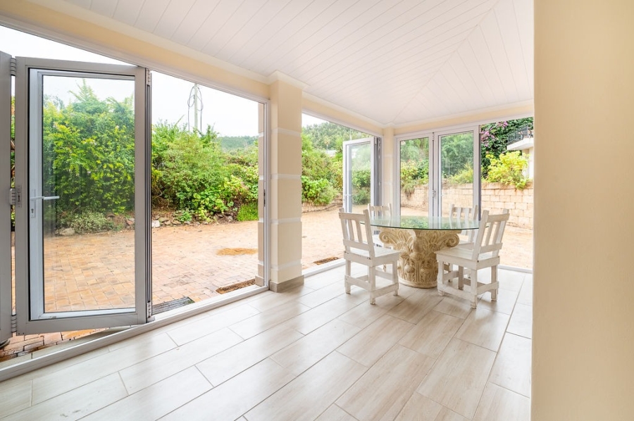 To Let 3 Bedroom Property for Rent in Costa Sarda Western Cape